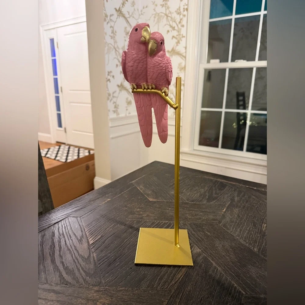 Parrot Sculpture Resin Parrot Statue Bird Animal Decoration - Picture 2 of 6